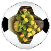 Gele rozen mand schilderij voetbal (Gedraaid)