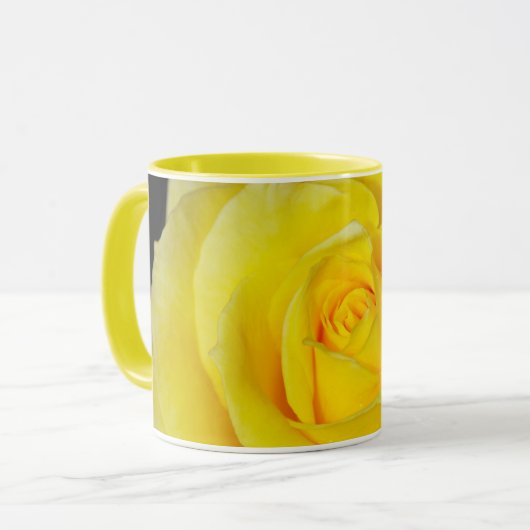 Gele rozenblaadjes koffie mok (Voorkant links)