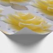Gele rozenbladen cadeaupapier (Hoek)