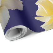 Gele rozenbladen cadeaupapier (Rol Hoek)