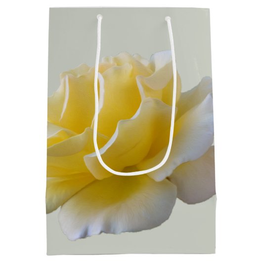 Gele rozenbladen medium cadeauzakje (Achterkant)