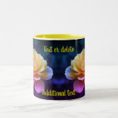 Gele rozenbloem Aangepast Tweekleurige Koffiemok (Center)