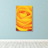 Gele rozenbloem Canvas druk (Insitu (Houten vloer))
