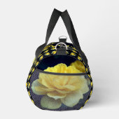 Gele rozenbloem in volstrekte bloemen, gepersonali plunjezak (Rechts)