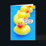 Gele Rubber Duck 70th Birthday Humor Kaart<br><div class="desc">Gele rubbereend in zwembad voor de 70ste verjaardag van de groep. De leeftijd kan worden gewijzigd.</div>