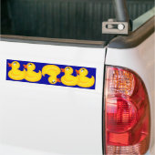 Gele Rubber Duckies Bumpersticker (Op Truck)