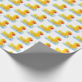 Gele rubbereenden in water cadeaupapier (Hoek)