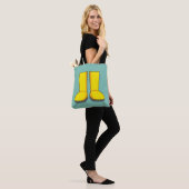 Gele rubberen regenlaarzen tote bag (Op model)