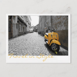 Gele scooter briefkaart