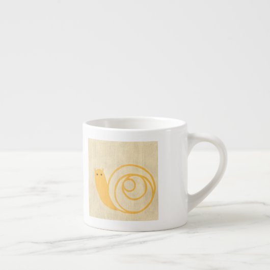 Gele slak op de achtergrond van Cream Espresso Kop (Rechts)