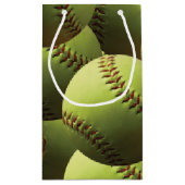 Gele sofballetjes overal klein cadeauzakje (Achterkant)