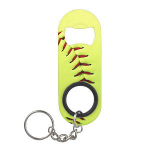 Gele softball sleutelhanger flessenopener