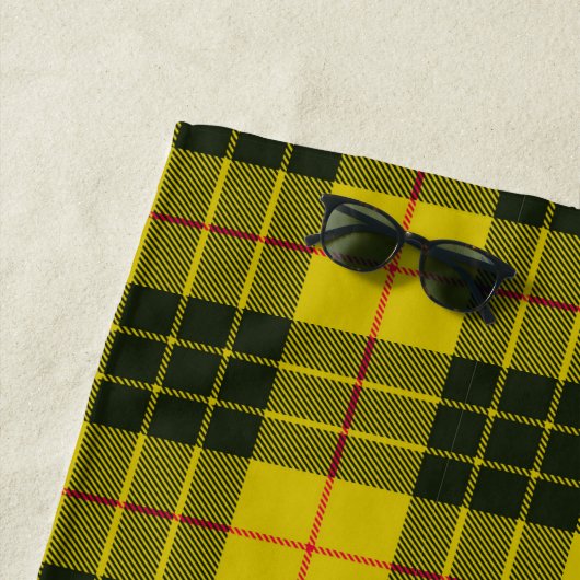 Gele speldenartan strandlaken (In situ)