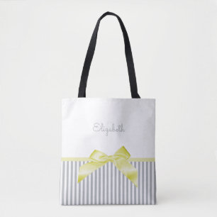 Gele staafjes met meisjesgrijze strepen en naam tote bag