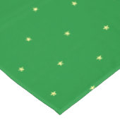 Gele sterrenpatroon op groen tafelkleed (Gekanteld)