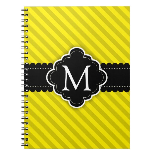 Gele Stripes Pattern Black, aangepast monogram Notitieboek (Voorkant)