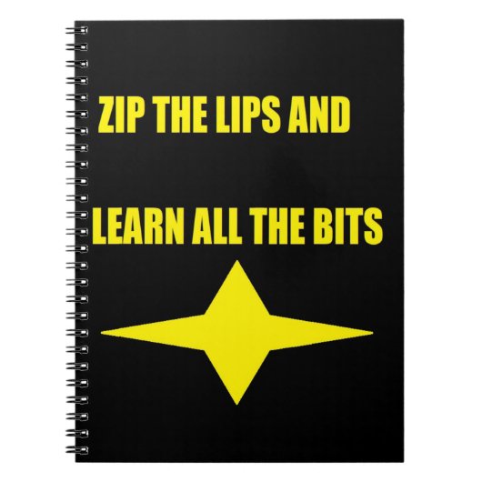 Gele tekst 'Zip the lips' op zwart ontwerp Notitieboek (Voorkant)