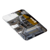 Gele tram op de kathedraal van Lissabon in Portuga Magneet (Rechterzijde)