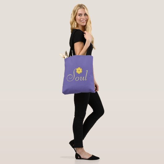 Gele ventilator op lavender Blue Tote Bag (Op model)