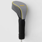 Gele vervaagde aangepaste tekst op grijs golfheadcover (Schuin)