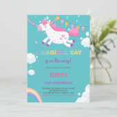 Gele Vlaggen Eenhoorn Verjaardag Uitnodigingen (Staand voorkant)