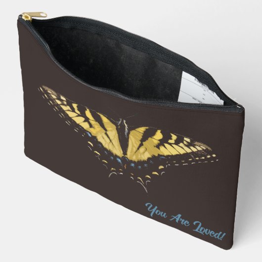 Gele Vlinder en Initiaal op Accessoirezak Etui (Open)