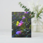 Gele vlinder op roze roze roze van Sharon Briefkaart (Staand voorkant)