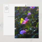 Gele vlinder op roze roze roze van Sharon Briefkaart (Voorkant / Achterkant)