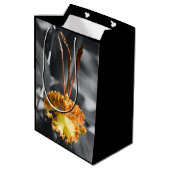 Gele vlinder orchidee bloem medium cadeauzakje (Achterkant Gekanteld)