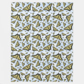 Gele Vlinders Blauwe Lucht Grote Fleece Deken (Voorkant)