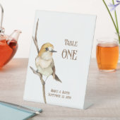 Gele vogel op een tak tabletop reclamebord met voetstuk (Insitu)