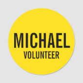 Gele vrijwilligerbadge met aangepaste naam naamplaatje (Voorkant)