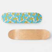 Gele vruchten van de bananenblauw en van de banaan persoonlijk skateboard (Horizontaal)