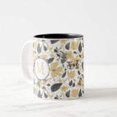 Gele Waterverf Monogram Clematis Flowers Tweekleurige Koffiemok (Voorkant links)