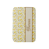 Gele Waterverf Wilde Bloem Monogramnaam Badmat (Voorkant Verticaal)