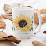 Gele Waterverf Zonnebloemen & Wildflower Monogram Koffiemok<br><div class="desc">Elegante landelijke stijl zonnebloem aangepaste koffie mok. Ons ontwerp is voorzien van onze handgeschilderde waterverf goudgele zonnebloemen, witte crème bloemen, en natuurlijk groen gerangschikt om deze elegante landelijke stijl arrangement te creëer. Onze bloemengele zonnebloemen wikkelen zich rond de koffie mok. Pas met jouw naam en monogram aan. Alle bloemen worden...</div>