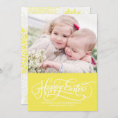 Gele Whimsical Script Happy Pasen Fotokaart Feestdagenkaart (Voorkant / Achterkant)