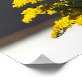Gele wilde bloemen met Butterfly Poster (Hoek)