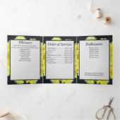 Gele Wildflower Patch Vijf Foto Memorial Drieluik Aankondiging (Binnen)