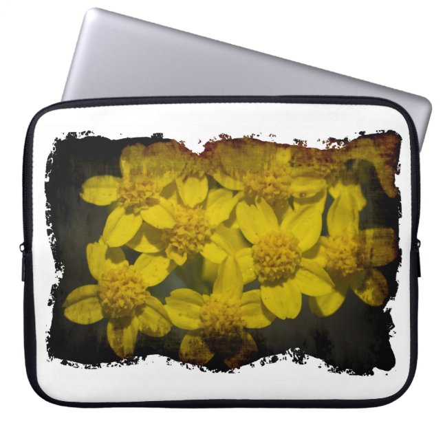 Gele Wildflowers White Edge Laptop Sleeve (Voorkant)