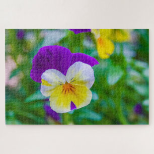 Gele, witte en paarse bloem legpuzzel