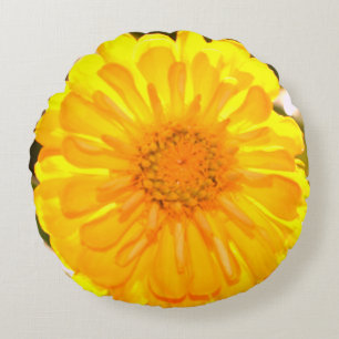 Gele Zinnia Rond Kussen
