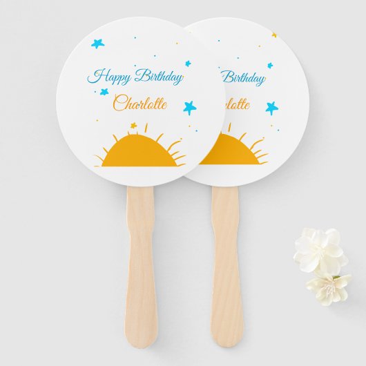 Gele zon blauwe sterren happy birthday naamtekst t handwaaier (Voorkant en achterkant)