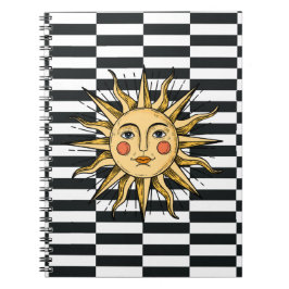 Gele zon met een gezicht notitieboek