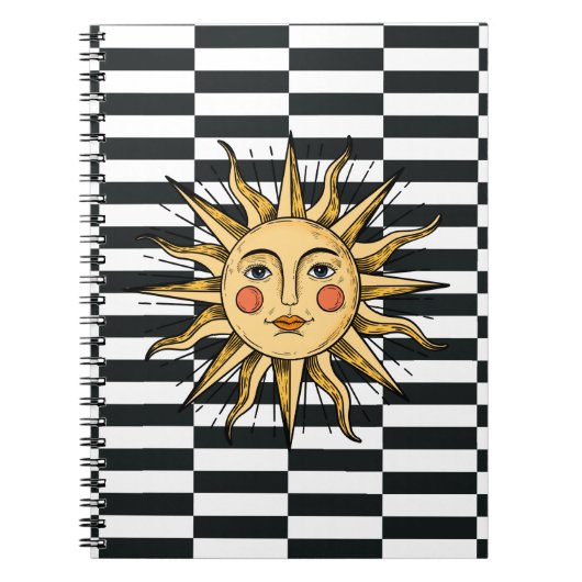 Gele zon met een gezicht notitieboek (Voorkant)