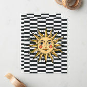 Gele zon met een gezicht notitiekaartje (Voorkant / Achterkant in situ)