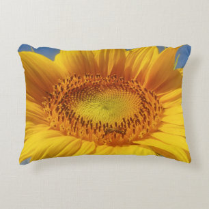 Gele zonnebloem accent kussen
