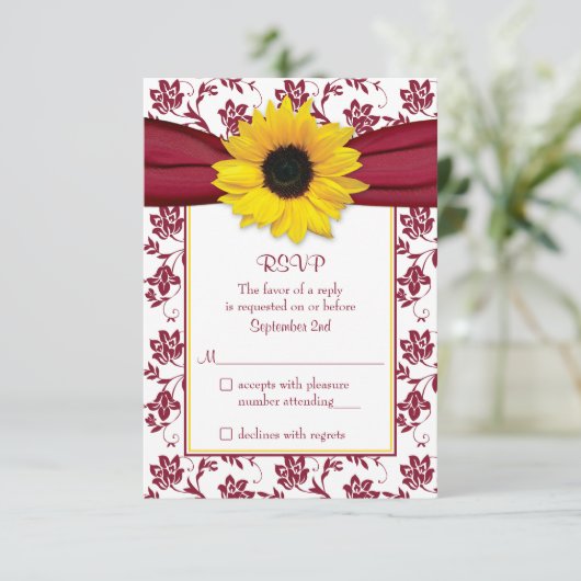 Gele Zonnebloem Bourgondië Damask Wedding RSVP Car (Staand voorkant)