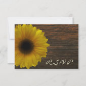 Gele zonnebloem en Barnwood Fall Wedding RSVP Kaartje (Voorkant)