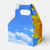 Gele Zonnebloem en Bijen op Blue Sky Favor Box Bedankdoosjes (Achterkant)
